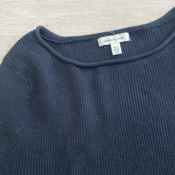 Urban Outfitters Silence + Noise Ribbed Crop Top Tee - Medium - Picture 2 of 4